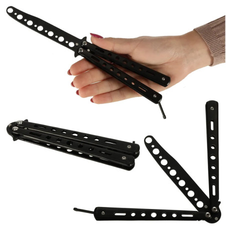 Butterfly-shaped dull training knife